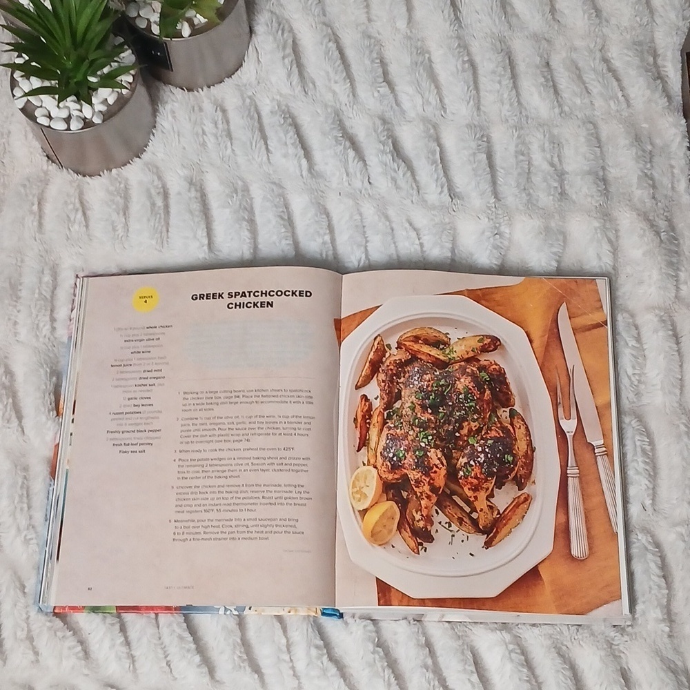 Tasty Ultimate Cookbook - Picture 2 of 6